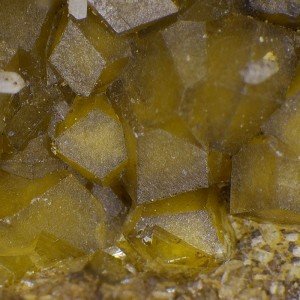 Гроссуляр андрадит Смесь гроссуляра и андрадита